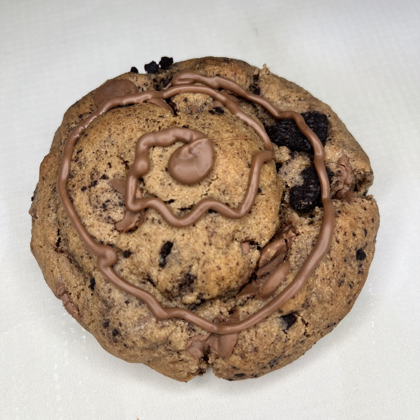 Oreo stuffed Cookie